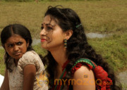 Vidiyum Munn Movie Stills 