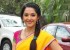 1455205034mehrene-kaur-pirzada-saree-stills-pics-pictures6